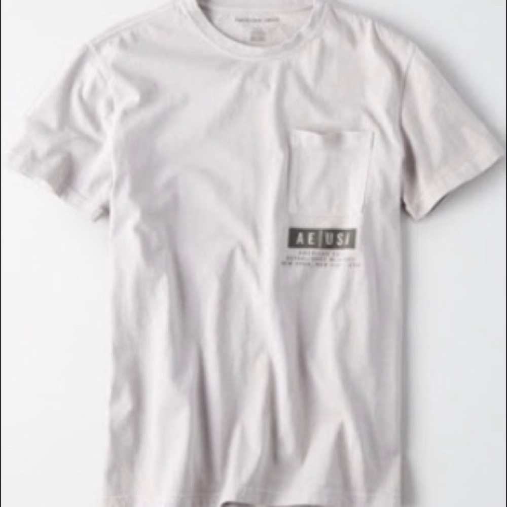 American Eagle Graphic T-shirt